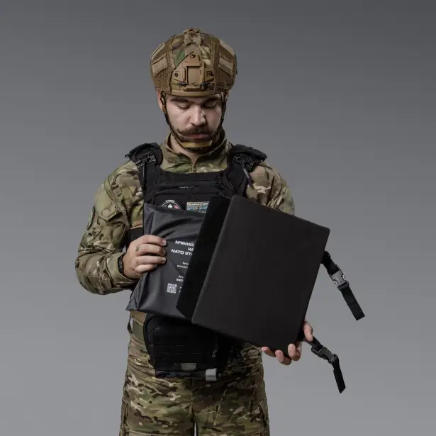 5 - Тактичний килимок для сидіння 2 класу захисту. CORDURA 1000D. Чорний