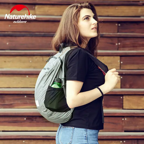 8 - Рюкзак компактний надлегкий Naturehike Ultralight NH17A012-B, 18л: Чорний