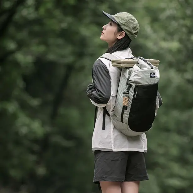 4 - Рюкзак туристичний Naturehike NH20BB206, 20л. Світло-сірий