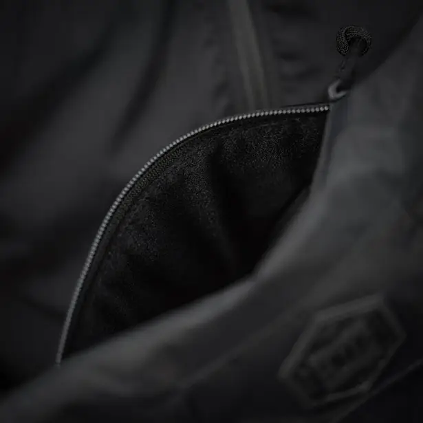 6 - Плечевая однолямковая сумка M-TAC Magnet Bag X-Pac Elite Черная