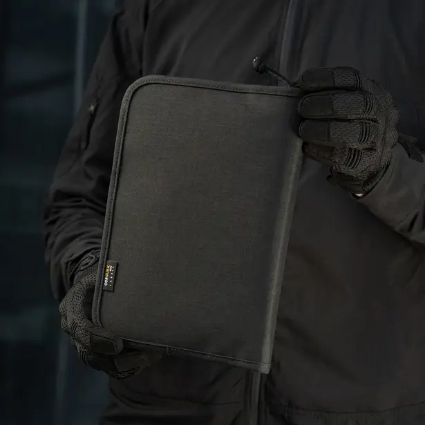 18 - Планшет-органайзер M-TAC А5 Elite Black