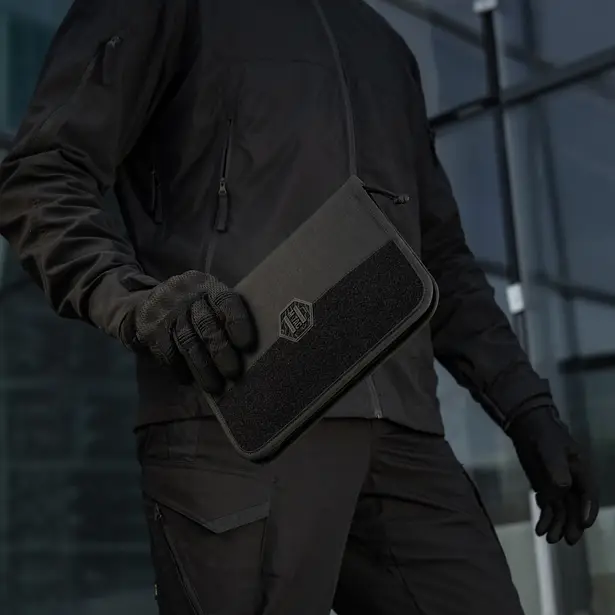 16 - Планшет-органайзер M-TAC А5 Elite Black