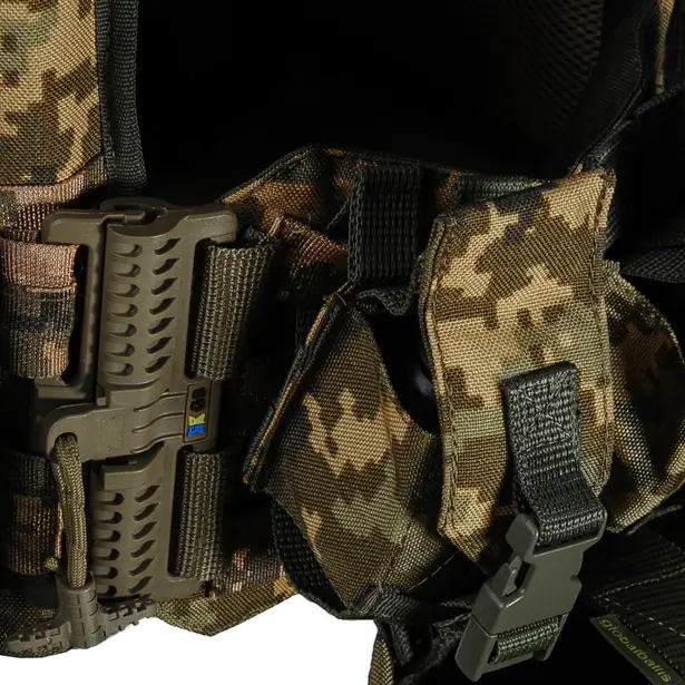 10 - Плитоноска Ares Gen.2. (Комплект 7 підсумків) з системою швидкого скидання. Molle. Колір Піксель