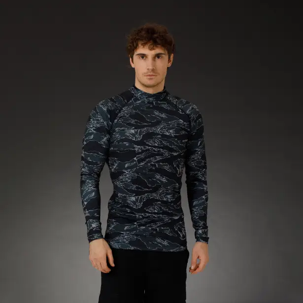 7 - Чоловічий рашгард SPECPROM Black Tiger Stripes Camo