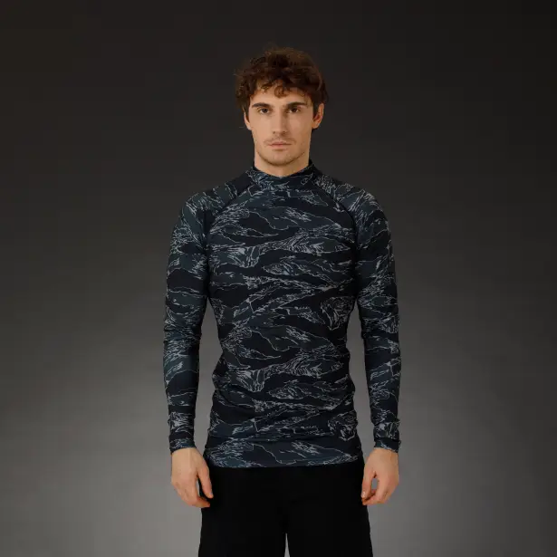 10 - Чоловічий рашгард SPECPROM Black Tiger Stripes Camo