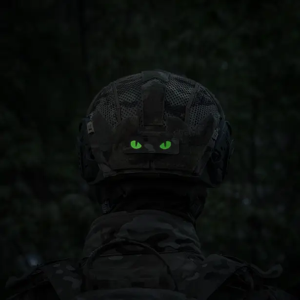 9 - Шеврон-нашивка M-Tac Cat Eyes Laser Cut. Мультикам з зеленими очима