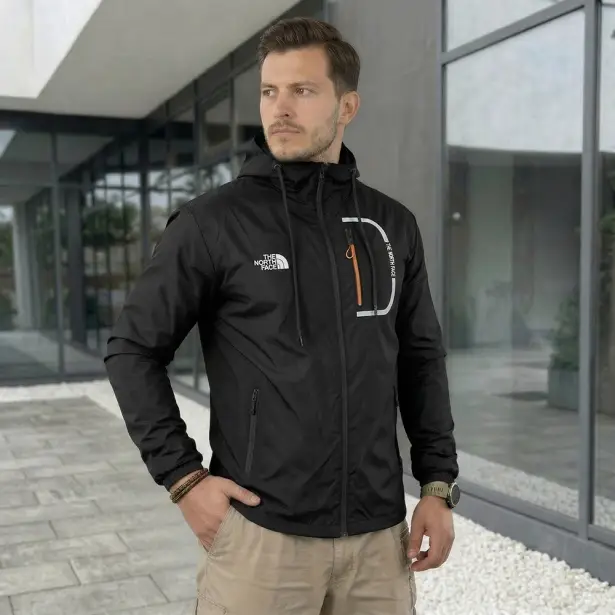2 - Куртка вітровка The North Face. Чорний