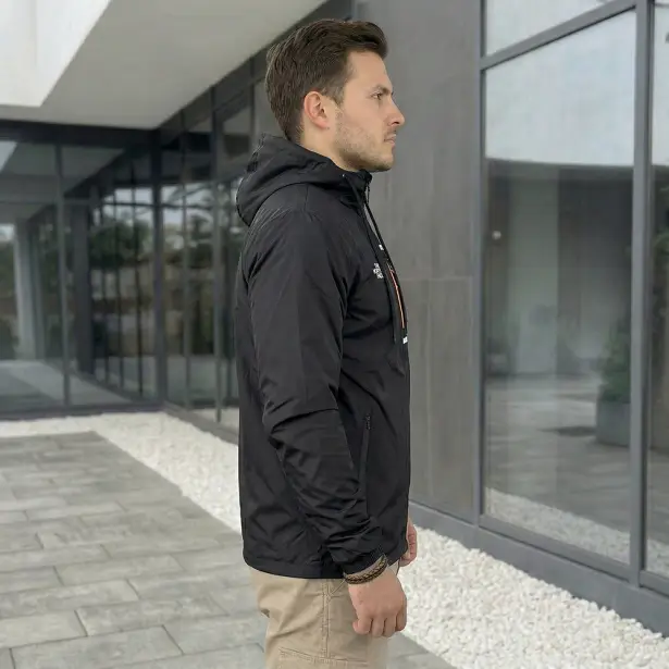 4 - Куртка вітровка The North Face. Чорний