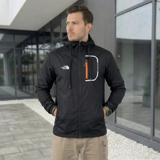 3 - Куртка вітровка The North Face. Чорний