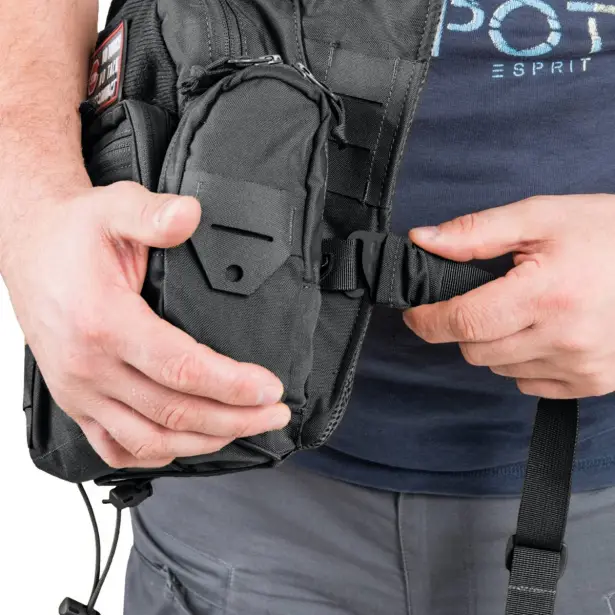 11 - Сумка через плече Helikon EDC Side Bag Cordura. Чорний