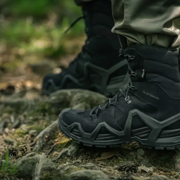 13 - Тактичні берці Lowa Zephyr HI MK2 Gore-Tex® MID TF. Чорний