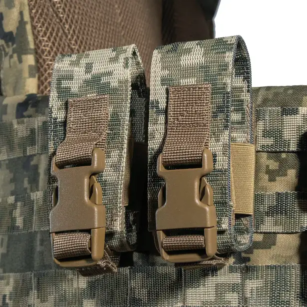 10 - Плитоноска SVAROG (Комплект 9 підсумків) з системою швидкого скидання. Molle. Колір Піксель.