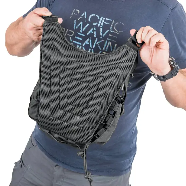 12 - Сумка через плече Helikon EDC Side Bag Cordura. Чорний