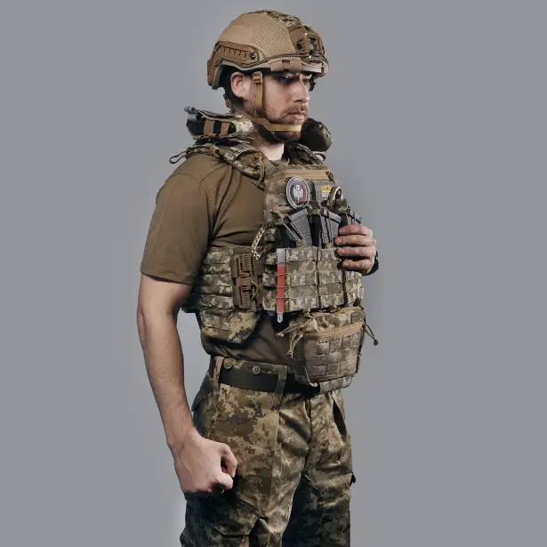 5 - Плитоноска TUR PRO Gen 2, (Комплект 7 підсумків) з системою швидкого скидання, для бронеплит 25х30 см. Колір Піксель. Розмір XL.