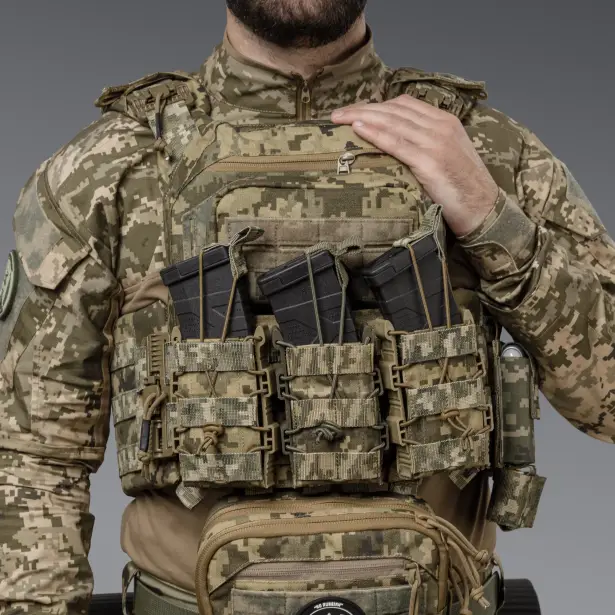 4 - Одинарний пластиковий підсумок під магазини AK\AR. Cordura 1000D. Molle. Піксель