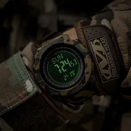 7 - Тактичний годинник з компасом 2095 Army M-Tac. Мультикам
