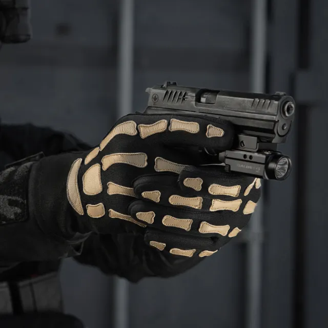 10 - Тактичні рукавички M-Tac Skeleton Nomex. Чорний/Койот