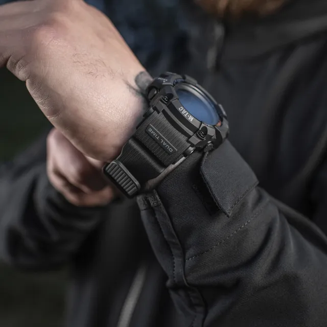 7 - Тактические часы M-Tac Adventure Black