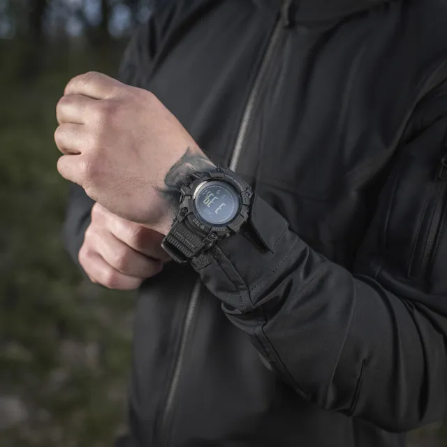 11 - Тактические часы M-Tac Adventure Black