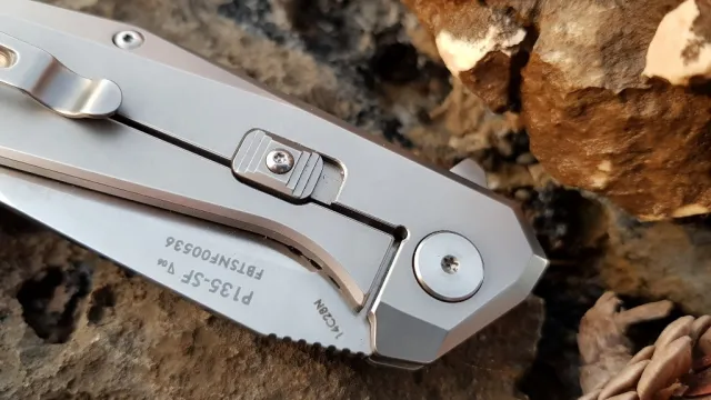 21 - Складний ніж Ruike P135-SF