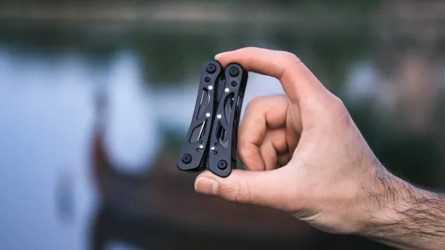 10 - Мультитул Multi Tool Ganzo G104 S черный