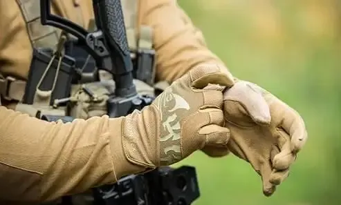 3 - Рукавички тактичні Helikon All Round Fit Tactical, Койот