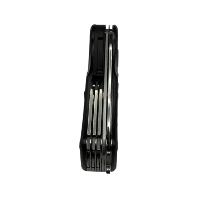 8 - Мультитул швейцарский нож Traveler M306 с фонариком