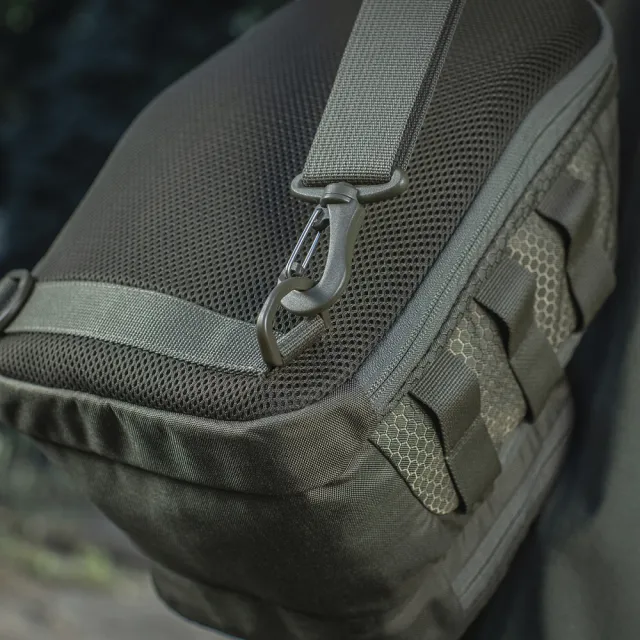 4 - Сумка через плече M-Tac Cross Bag Elite Hex. Олива